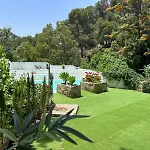 Humaina Hotel 3*
