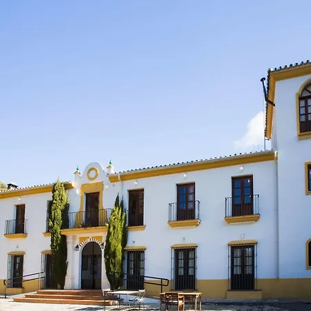 Humaina Hotel 3*