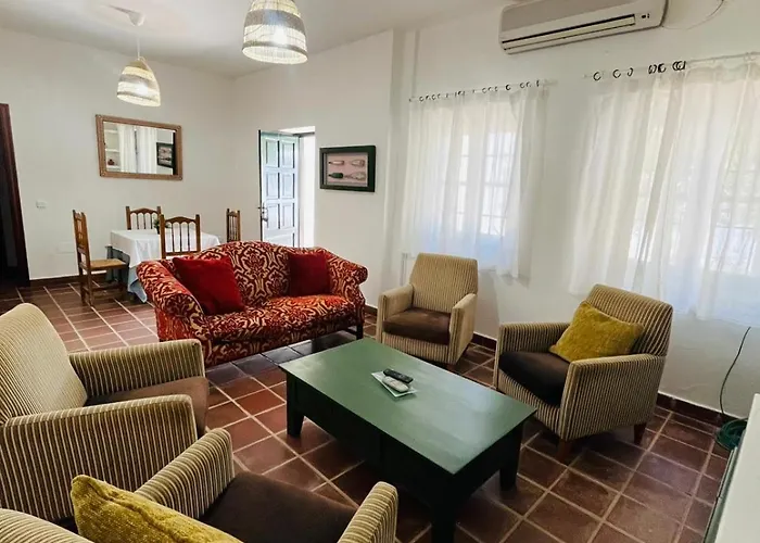Hotel Humaina 3*
