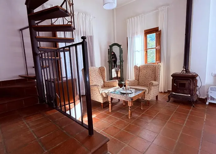 Humaina Hotel
